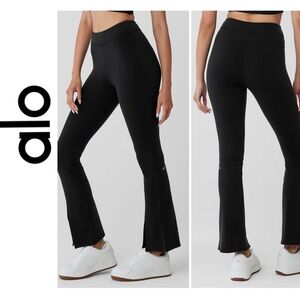 ALO Airbrush 7/8 High Waist Flutter Legging, black, pull up, size S